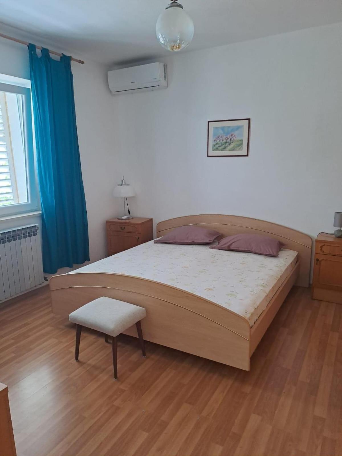 Apartments With A Parking Space Brela, Makarska - 18495 Exterior photo
